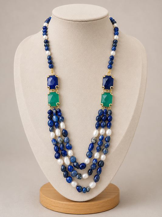 Lapis lazuli with  natural Pearl necklace.